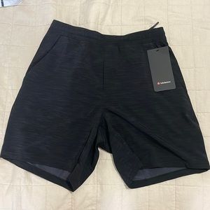 Men’s Lululemon *NWT* Pace Breaker Short 7” Lineless short